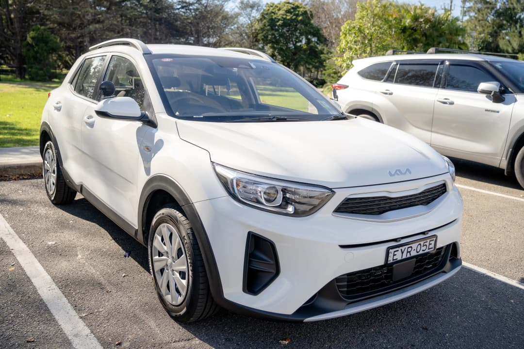 Dual brake car hire service